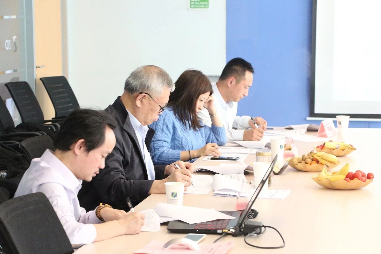 中威车饰杯·慧聪2018汽车用品品牌盛会专家评审会成功召开 中威车饰杯·慧聪2018汽车用品品牌盛会专家评审会成功召开