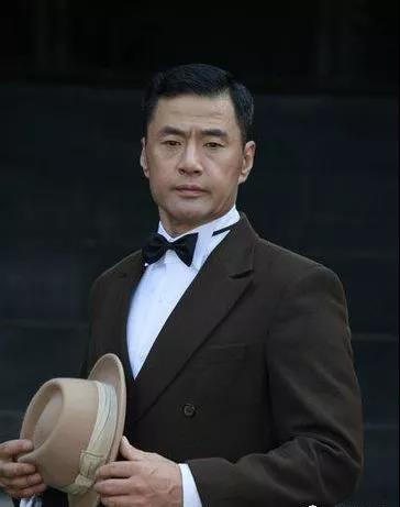 著 名影星 于荣光 代言埃锐刹车片 著 名影星 于荣光 代言埃锐刹车片