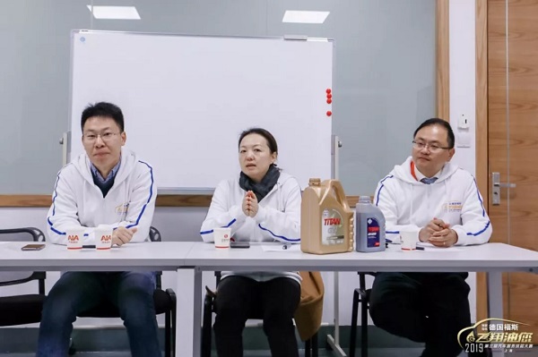 “万元大奖+出国游”神秘揭晓∣2019第三届福斯“飞翔油您”大赛完美收官! “万元大奖+出国游”神秘揭晓∣2019第三届福斯“飞翔油您”大赛完美收官!
