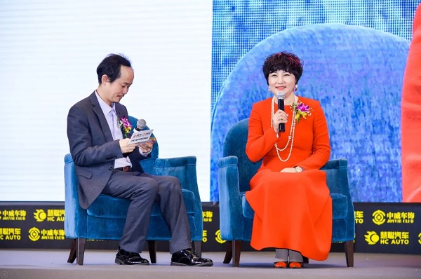 钜轩·人车生活馆王海霞:打造三网合一、七网融合 全新跨界社交新零售模式 钜轩·人车生活馆王海霞:打造三网合一、七网融合 全新跨界社交新零售模式