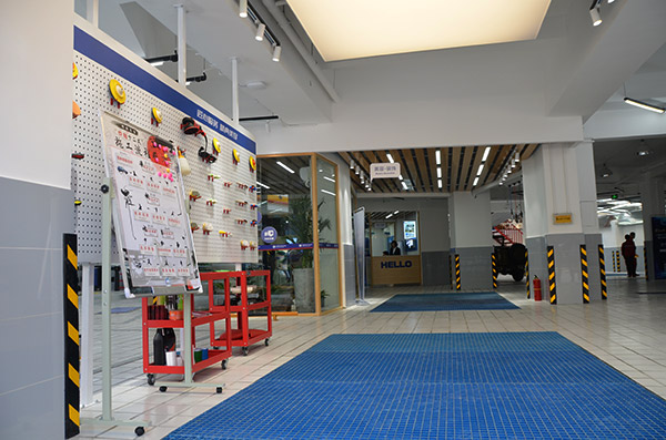 精典汽车城市合伙人高品质形象店落地成都 精典汽车城市合伙人高品质形象店落地成都