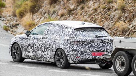 系统功率180kW 西雅特Cupra Leon预告图 系统功率180kW 西雅特Cupra Leon预告图