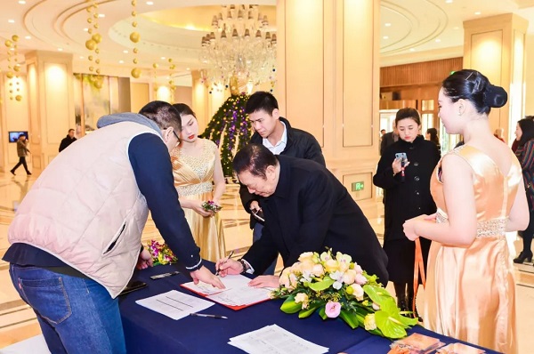 2019慧聪汽配汽保品牌盛会:上海荣耀绽放 缔造智造传奇 2019慧聪汽配汽保品牌盛会:上海荣耀绽放 缔造智造传奇