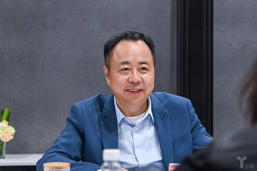 李峰走马上任、K5换代加长,东风悦达起亚能否脱困? 李峰走马上任、K5换代加长,东风悦达起亚能否脱困?