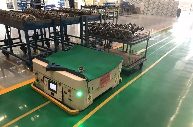 探秘海马汽车智能工厂,四车型柔性生产线73秒造车 探秘海马汽车智能工厂,四车型柔性生产线73秒造车