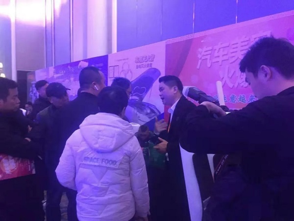 【新发现】参加“慧聪网”14届汽配行业品牌盛会,汽车服务门店新模式引起全场轰动! 【新发现】参加“慧聪网”14届汽配行业品牌盛会,汽车服务门店新模式引起全场轰动!
