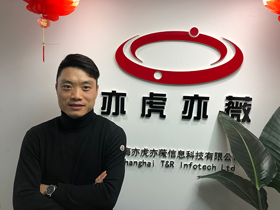 年度影响力汽车防护膜品牌CARpel伽倍 专注高品质、匠心制造 年度影响力汽车防护膜品牌CARpel伽倍 专注高品质、匠心制造