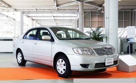 为什么汽车保险杠都用塑料的? 为什么汽车保险杠都用塑料的?