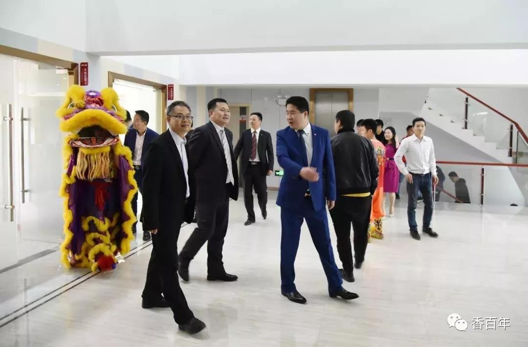 新起点·新辉煌 | 爱车小屋新总部乔迁盛典华丽启幕! 新起点·新辉煌 | 爱车小屋新总部乔迁盛典华丽启幕!