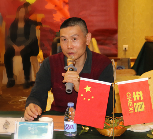 慧聪汽车携企业家为行业同仁拜年! 慧聪汽车携企业家为行业同仁拜年!