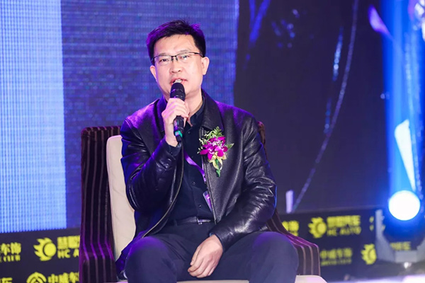 陆舜:消费者为王 提升服务创造价值! 陆舜:消费者为王 提升服务创造价值!