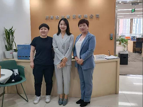 政府搭台合作共赢 共创汽车后市场新局面 政府搭台合作共赢 共创汽车后市场新局面