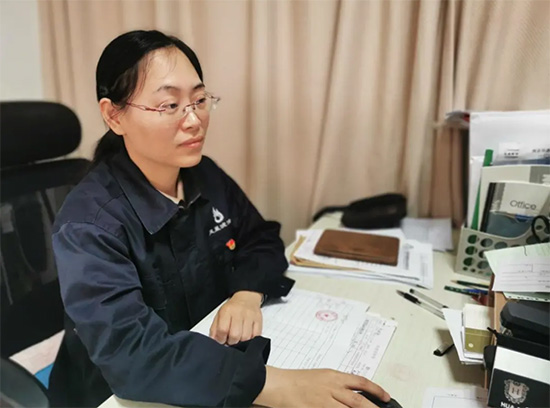 凤凰滤清器:庆建党百年 赞劳动之美 凤凰滤清器:庆建党百年 赞劳动之美