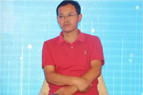 慧聪汽车石家庄峰会:大咖共话品牌趋势 倡导终端专注服务 慧聪汽车石家庄峰会:大咖共话品牌趋势 倡导终端专注服务