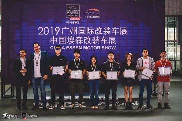 行业变革 转变与机遇 中国埃森改装车展第二日活动燃爆现场 行业变革 转变与机遇 中国埃森改装车展第二日活动燃爆现场