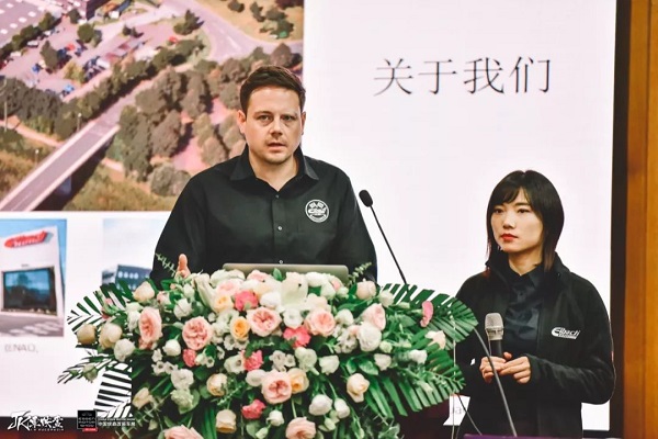 行业变革 转变与机遇 中国埃森改装车展第二日活动燃爆现场 行业变革 转变与机遇 中国埃森改装车展第二日活动燃爆现场