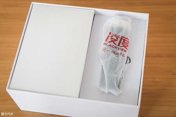与海思联合出品 测凌度Z320行车记录仪 与海思联合出品 测凌度Z320行车记录仪