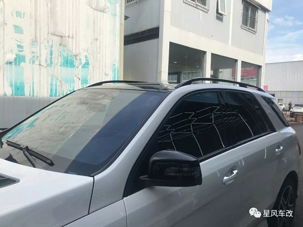 隔热膜|奔驰GLE400装贴美富特汽车隔热膜MD70 高清晰 高隔热 隔热膜|奔驰GLE400装贴美富特汽车隔热膜MD70 高清晰 高隔热