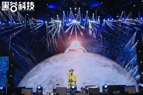 点燃威海星空!10月10日黑谷之夜演唱会圆满成功! 点燃威海星空!10月10日黑谷之夜演唱会圆满成功!