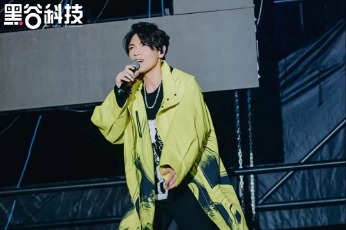 点燃威海星空!10月10日黑谷之夜演唱会圆满成功! 点燃威海星空!10月10日黑谷之夜演唱会圆满成功!
