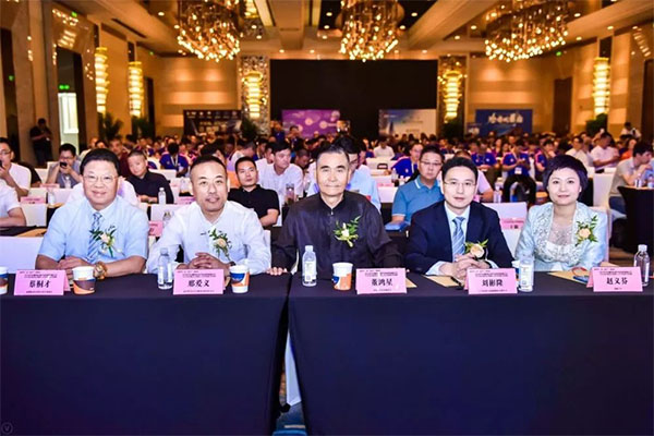 钜轩微修热情赞助——连天下才智锁未来财富2019年汽车服务连锁大会圆满成功 钜轩微修热情赞助——连天下才智锁未来财富2019年汽车服务连锁大会圆满成功