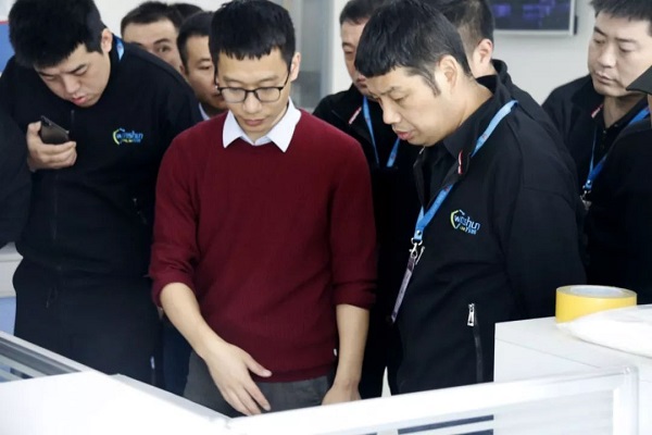 创新·迎势赢天下 万顺品牌车膜项目战略发布会圆满落幕 创新·迎势赢天下 万顺品牌车膜项目战略发布会圆满落幕