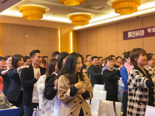 黑谷走向威海,共享经济论坛与共享演唱会同步举办! 黑谷走向威海,共享经济论坛与共享演唱会同步举办!