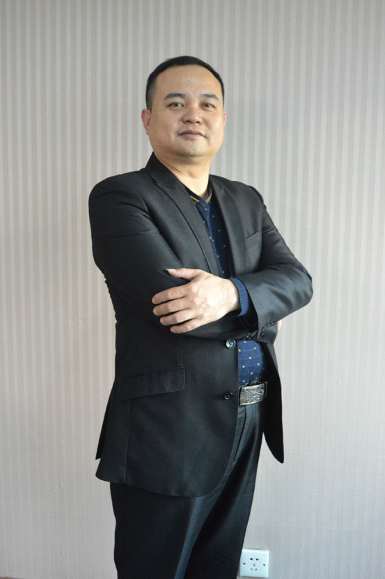 2019汽服连锁论坛“大咖说十二人”之迈纳极速洪永江 2019汽服连锁论坛“大咖说十二人”之迈纳极速洪永江