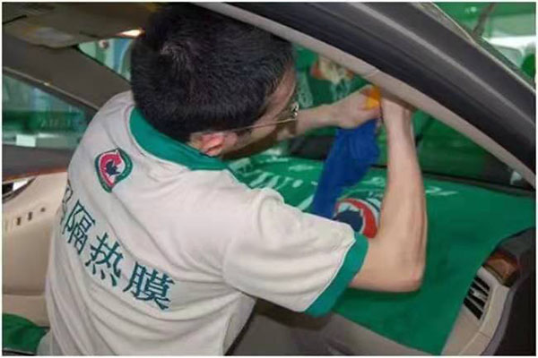 优玛赞助2019汽服连锁高峰论坛 发布优玛新零售引领终端新连锁新趋势 优玛赞助2019汽服连锁高峰论坛 发布优玛新零售引领终端新连锁新趋势