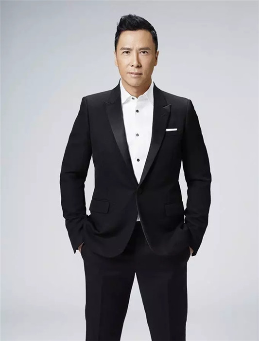 香百年正式签约国际明星甄子丹为品牌形象大使! 香百年正式签约国际明星甄子丹为品牌形象大使!