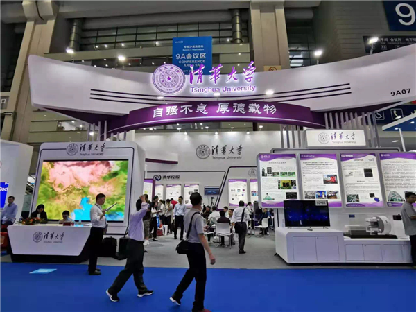 尼欧科技车载安全机器人亮相深圳国际电子展 尼欧科技车载安全机器人亮相深圳国际电子展