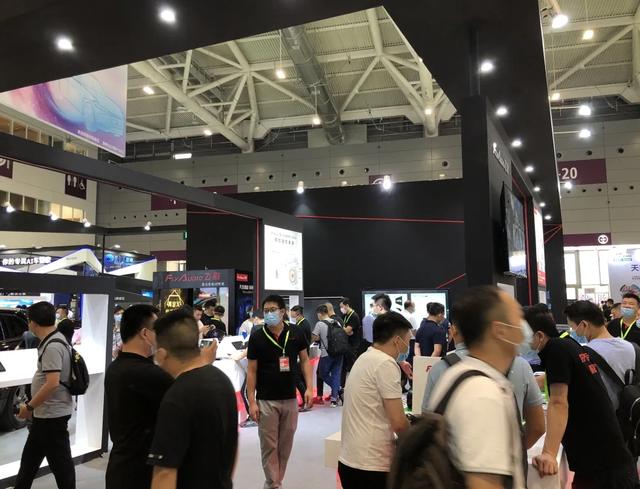 火爆!2020九州展Flyaudio飞歌展位精彩纷呈,智驾新品引爆现场! 火爆!2020九州展Flyaudio飞歌展位精彩纷呈,智驾新品引爆现场!