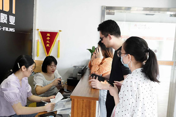 精一门4S店贴膜服务创新 只为新车主一句好评 精一门4S店贴膜服务创新 只为新车主一句好评