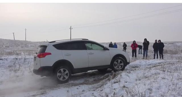 你的爱车“底盘松散”了吗?详解底盘松散的原因 你的爱车“底盘松散”了吗?详解底盘松散的原因