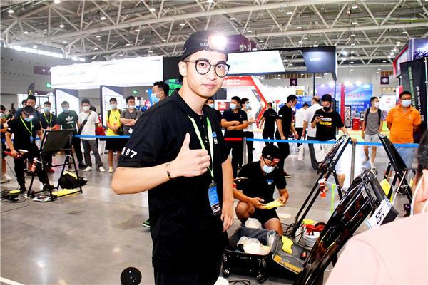 匠心无涯,未来可期 ——3D HIGH DEFINITION CAR CARE杯AEA第四届中国(国际)汽车漆面美容大师赛圆满收官 匠心无涯,未来可期 ——3D HIGH DEFINITION CAR CARE杯AEA第四届中国(国际)汽车漆面美容大师赛圆满收官
