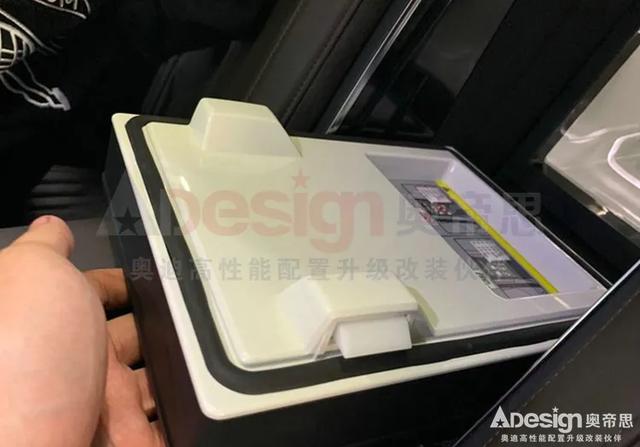【奥迪升级】原厂车载冰箱——奥迪A8L(D5)升级改装实例 【奥迪升级】原厂车载冰箱——奥迪A8L(D5)升级改装实例