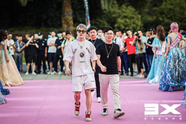 BORN TO BE DREAM | 3X2020超级车模大赛浙江赛区决赛完美落幕 BORN TO BE DREAM | 3X2020超级车模大赛浙江赛区决赛完美落幕