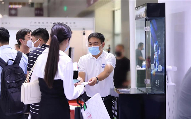 布局2020,航天云膜新品防雾膜,以硬核实力撬动行业增长新机遇 布局2020,航天云膜新品防雾膜,以硬核实力撬动行业增长新机遇