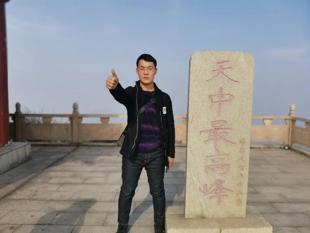 无限风光在险峰——2020弘康环保营销精英冬季登山拓展活动圆满结束 无限风光在险峰——2020弘康环保营销精英冬季登山拓展活动圆满结束
