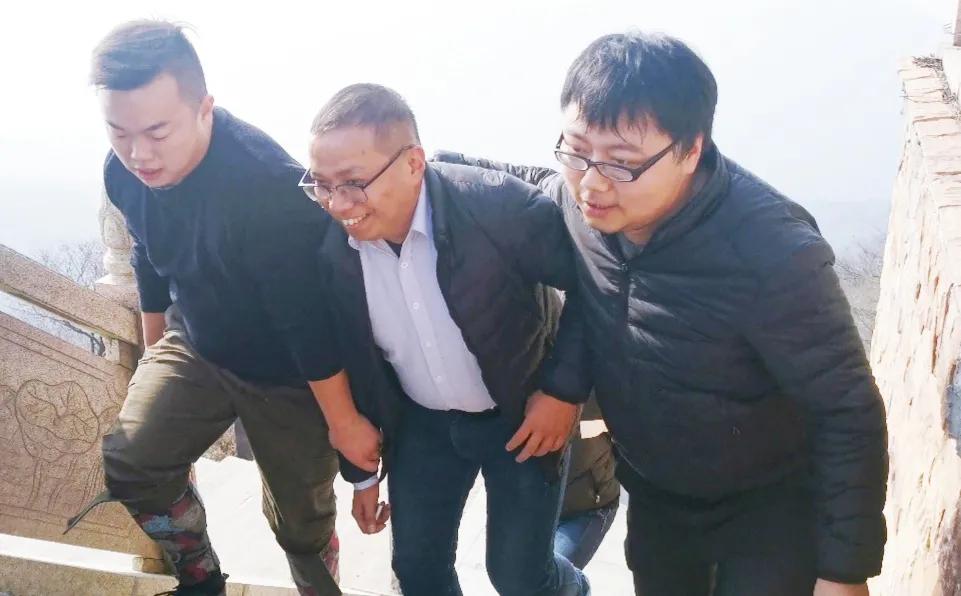 无限风光在险峰——2020弘康环保营销精英冬季登山拓展活动圆满结束 无限风光在险峰——2020弘康环保营销精英冬季登山拓展活动圆满结束