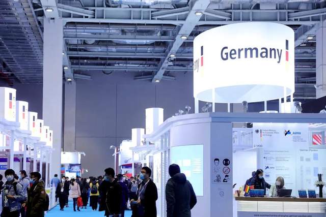 AMS2020展后报告出炉!以全新线上线下融合之姿,解码全球汽车产业未来发展之路 AMS2020展后报告出炉!以全新线上线下融合之姿,解码全球汽车产业未来发展之路
