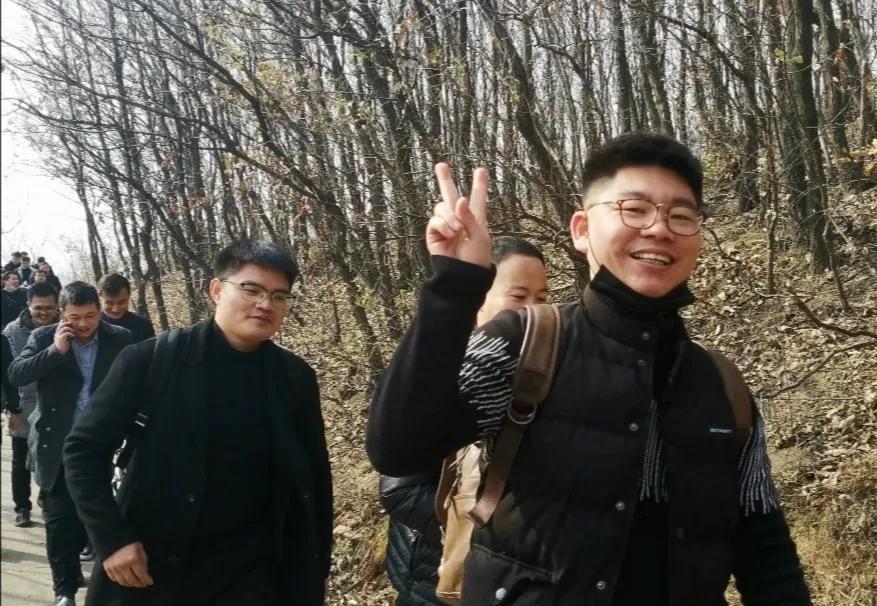 无限风光在险峰——2020弘康环保营销精英冬季登山拓展活动圆满结束 无限风光在险峰——2020弘康环保营销精英冬季登山拓展活动圆满结束