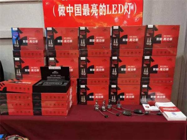 鼎易·牛势开启2021品牌新布局|组合新品与爆品,商乘用车市场全面发力,携手共赢风口红利 鼎易·牛势开启2021品牌新布局|组合新品与爆品,商乘用车市场全面发力,携手共赢风口红利