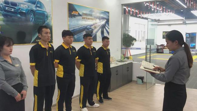 标杆门店巡礼:一家开在4S店里的精一门贴膜服务中心 标杆门店巡礼:一家开在4S店里的精一门贴膜服务中心