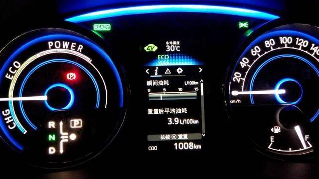 为什么日本汽车用“钢轮毂”的那么多? 为什么日本汽车用“钢轮毂”的那么多?