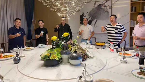 中国(郑州)国际汽车后市场博览会现状暨发展趋势研讨会 中国(郑州)国际汽车后市场博览会现状暨发展趋势研讨会