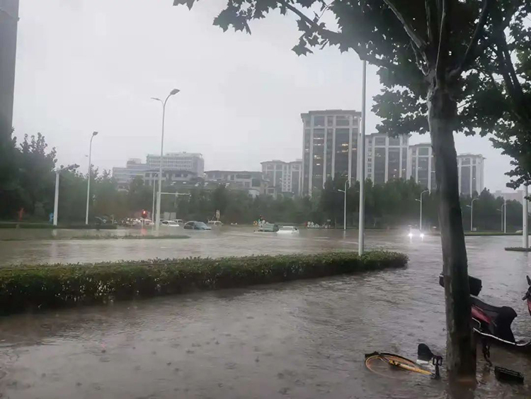 助力河南门店灾后复业,中威在行动! 助力河南门店灾后复业,中威在行动!