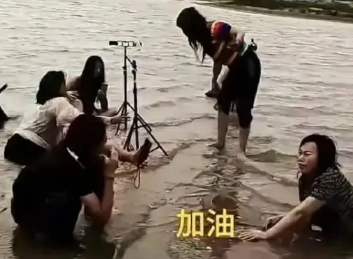 1000多网红打卡全红婵小村 汽车后市场的企业应该效仿网红经济么？