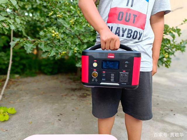 支持220V、9V等多种电压输出 卡旺达户外电源变身小型发电机 支持220V、9V等多种电压输出 卡旺达户外电源变身小型发电机