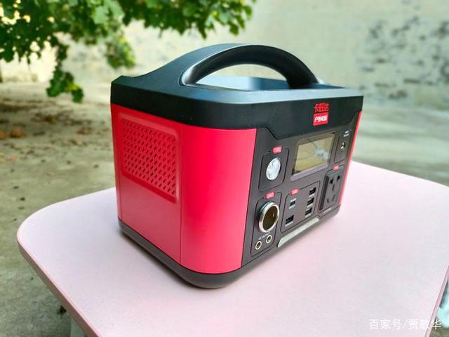 支持220V、9V等多种电压输出 卡旺达户外电源变身小型发电机 支持220V、9V等多种电压输出 卡旺达户外电源变身小型发电机